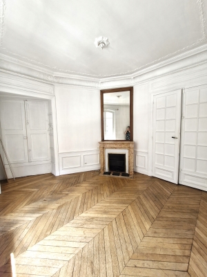bureau 13 m2 5.jpg
